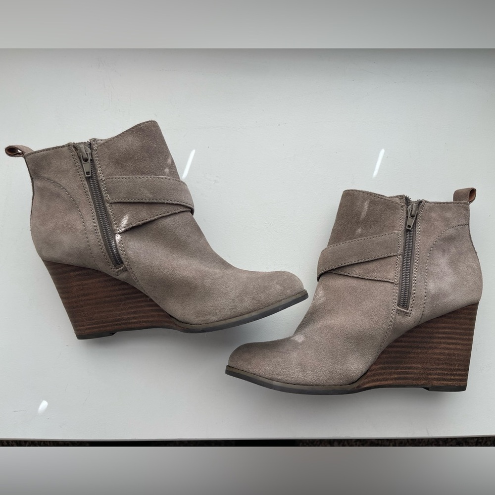 Lucky Brand Booties - Picture 5 of 6